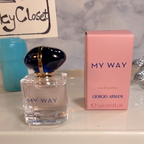 Giorgio Armani My Way EDP, Orange Blossom, Cedarwood, NEW - Mini 0.24 oz. 7 ml. - Picture 2 of 8